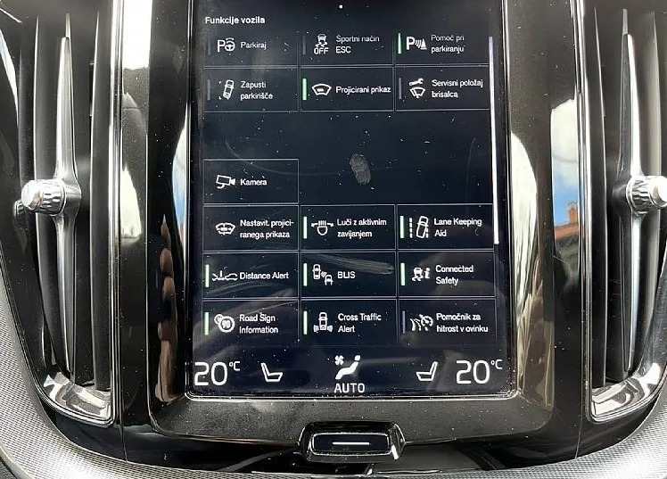 Zunanja slika - Volvo XC60 - T8 Recharge Twin Engine AUT R-Design - 13