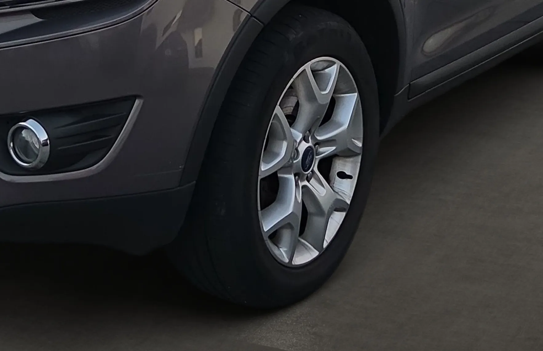 Zunanja slika - Ford Kuga - 2.0 TDCI 103kW DPF 4x2 Titanium - 6