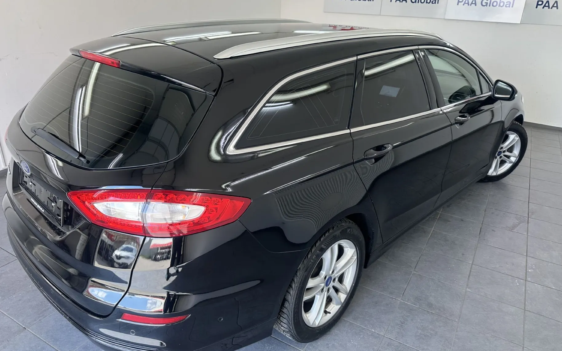 Zunanja slika - Ford Mondeo - Karavan 2.0 TDCi Titanium,NAVI,SAMO 115.OOO KM - 12