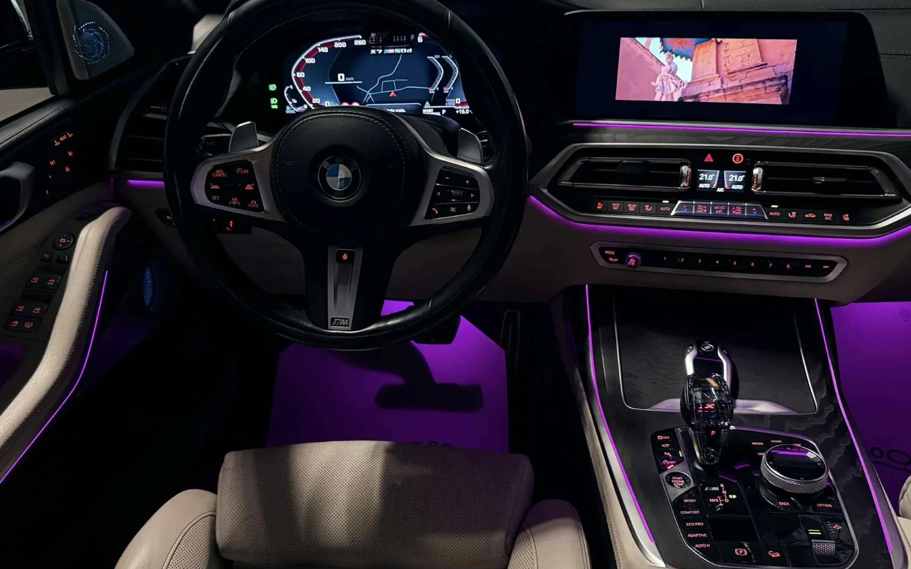 Notranja slika - BMW serija X7: - M50D•CRISTLAY•LOUNGE•6 SED•SOFT•HLAJENJE•MASAŽA•.. - 7