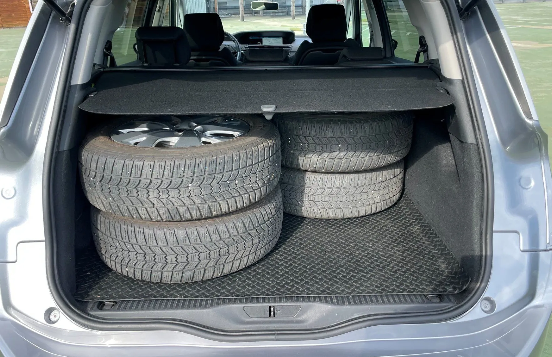 Zunanja slika - Citroën C4 Grand Picasso - C4 GR. PICASSO 88 KW NAVI.PDC ZAD.TEMPOMAT - 19