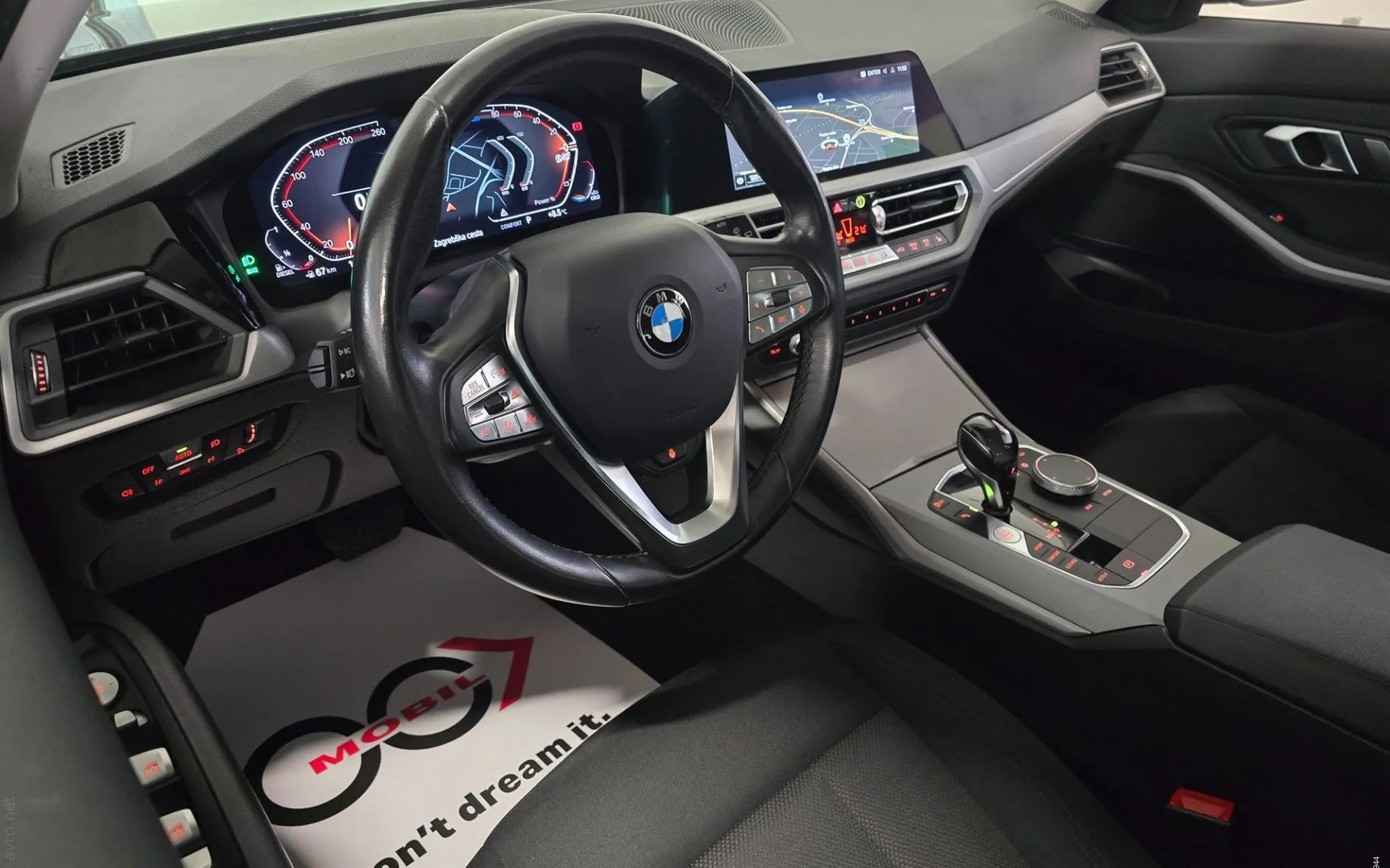 Notranja slika - BMW serija 3 Touring: - 320d Avt. Advantage - Laser.asistence.Hi-Fi.ALU18. - 9