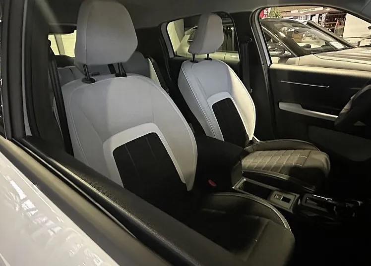 Zunanja slika - Citroën C3 - Max ëLectric 113 KM - baterija 44 kWh SD - 6