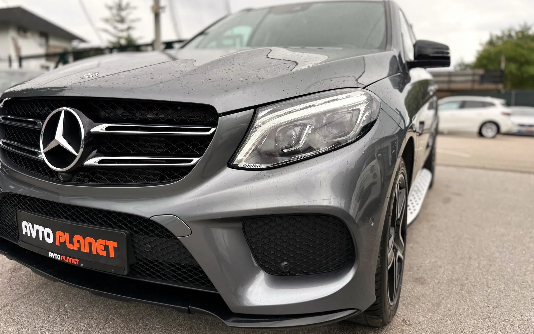 Zunanja slika - Mercedes-Benz GLE-Razred - GLE 350 d 4MATIC AMG LiNE AIRMATIC LED 360K ALU20 - 8