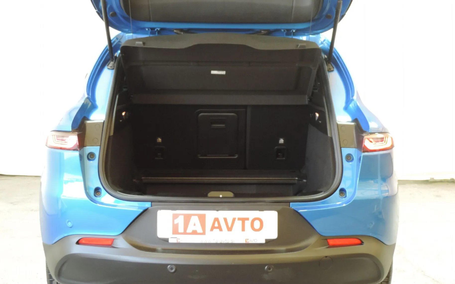 Zunanja slika - Alfa Romeo Tonale - 1.5 Hybrid DCT7 130 Sprint 360 KAMERE-USNJE-LED…. - 19