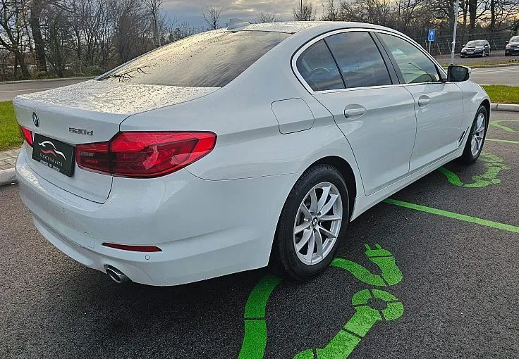 Zunanja slika - BMW Serija 5 - : 520d AUT.|novi model|NAVI|ALU|PDC|AC|LED|MULTIFUNK - 4