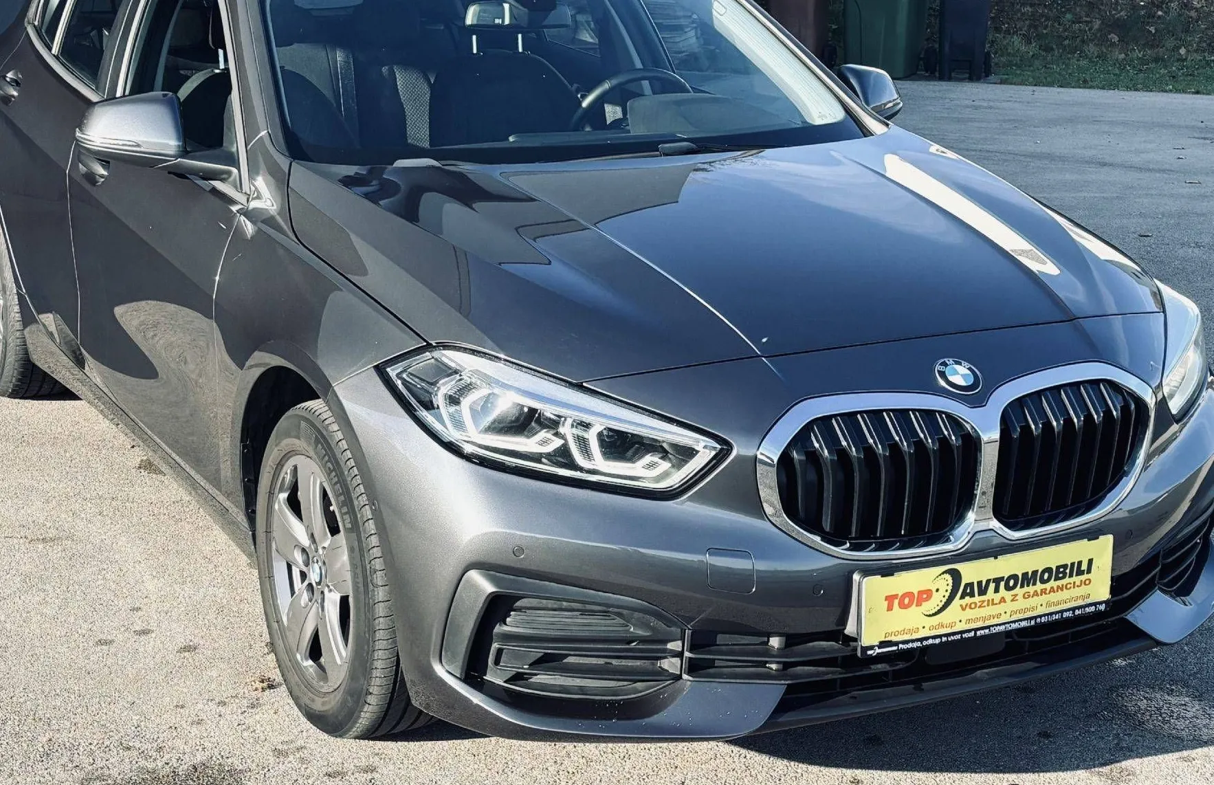 Zunanja slika - BMW Serija 1 - : 116d 68000 km LED Navi KeylessGo Kamera  Klima P.. - 3