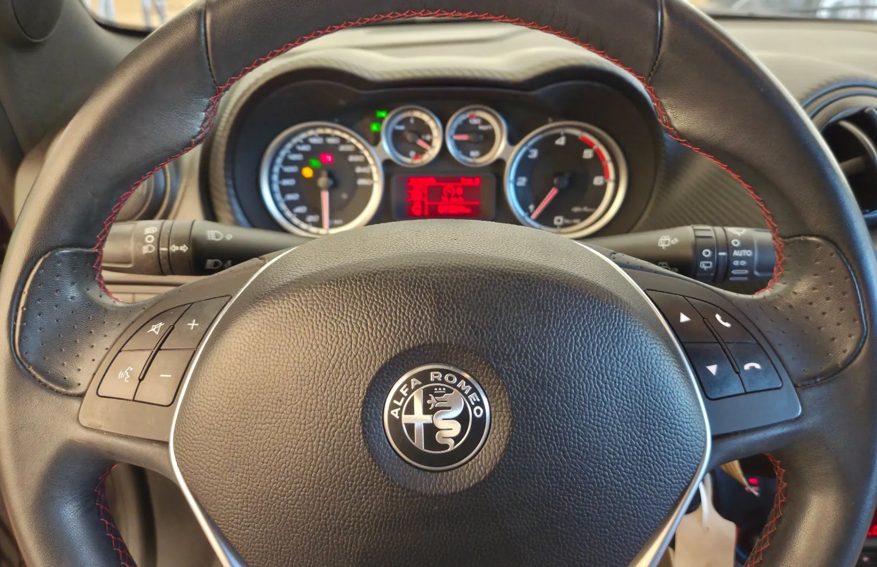 Zunanja slika - Alfa Romeo MiTo - 1.3 JTD Urban - 14