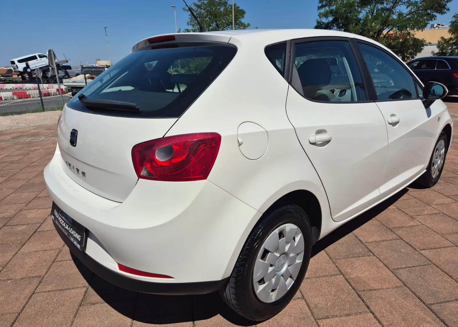 Zunanja slika - Seat Ibiza - 1.2 STYLE-LEASING BREZ POLOGA-HITRI KREDIT - 6