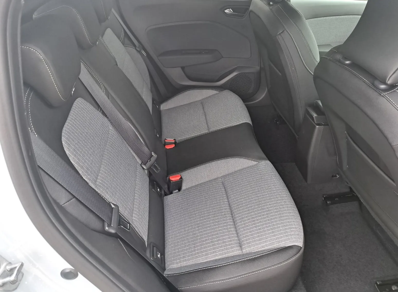Zunanja slika - Renault Clio - 1.0 TCE 90 TECHNO - 8
