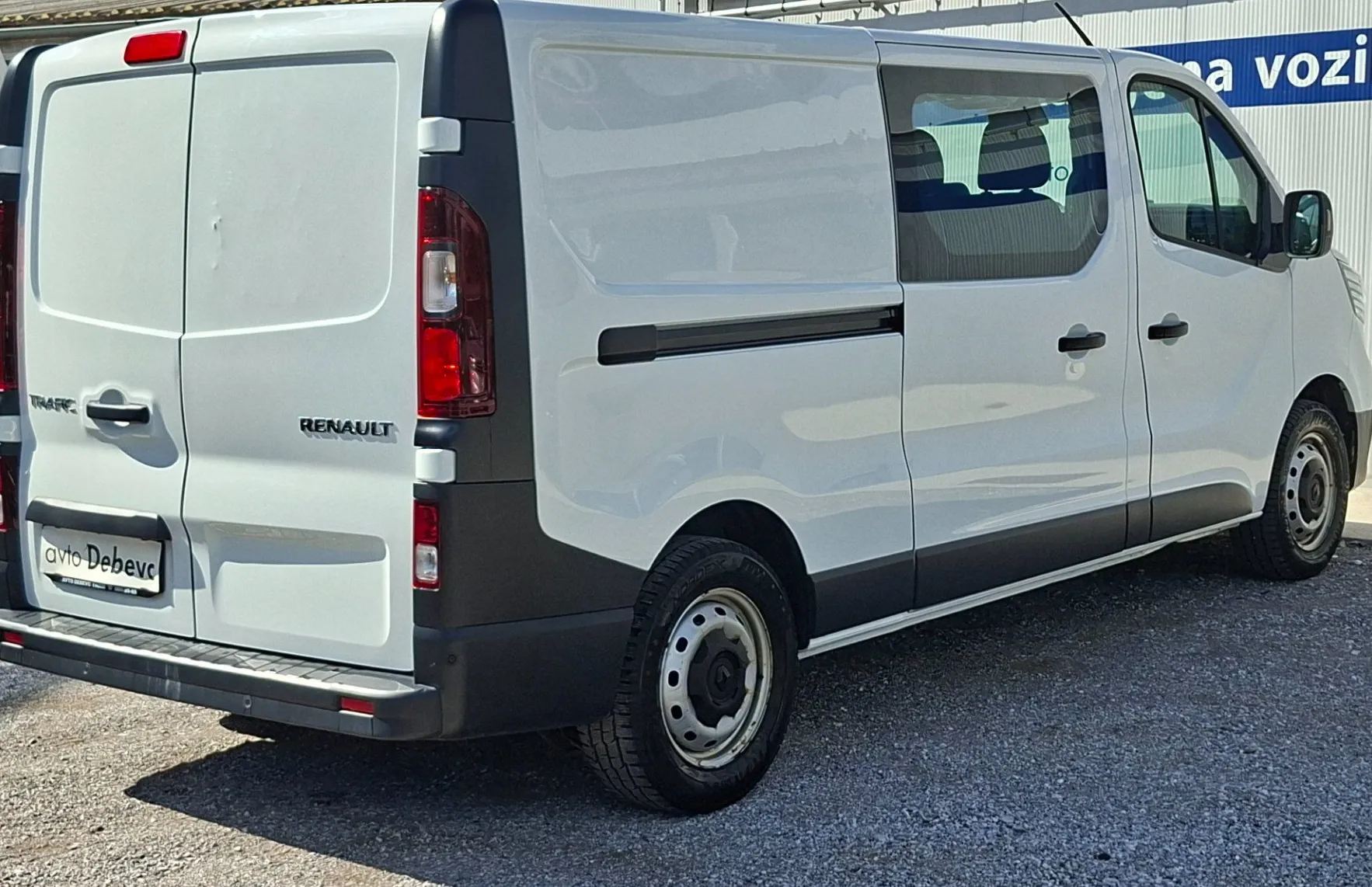 Zunanja slika - Renault Trafic - L2H1P2 - 4
