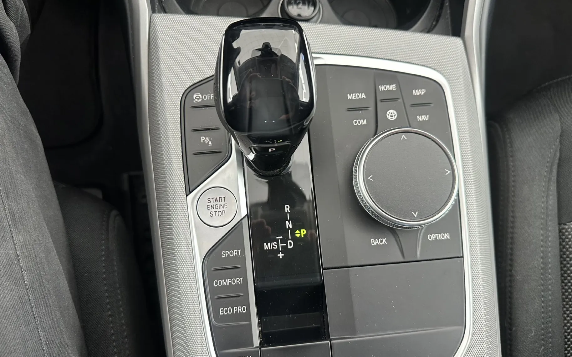 Zunanja slika - BMW Serija 3 - Touring: 318d Touring.NAVI.PDC.KONFORT.ZAKLEPANJE.KLJUKA - 12