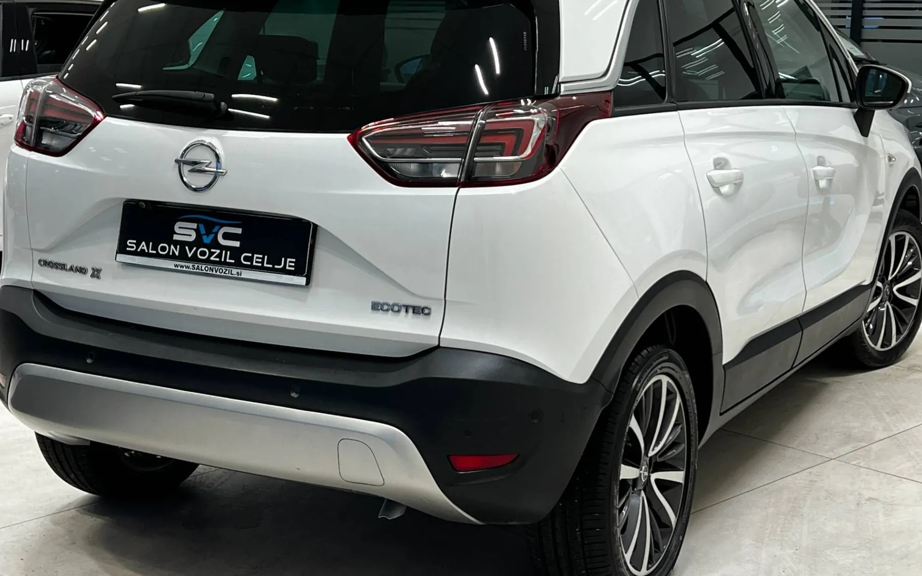 Zunanja slika - Opel Crossland X - 1.2 TURBO-110KM-LED-MRTVI-KOT-KAM-HEAD-UP-ASSIST.. - 4