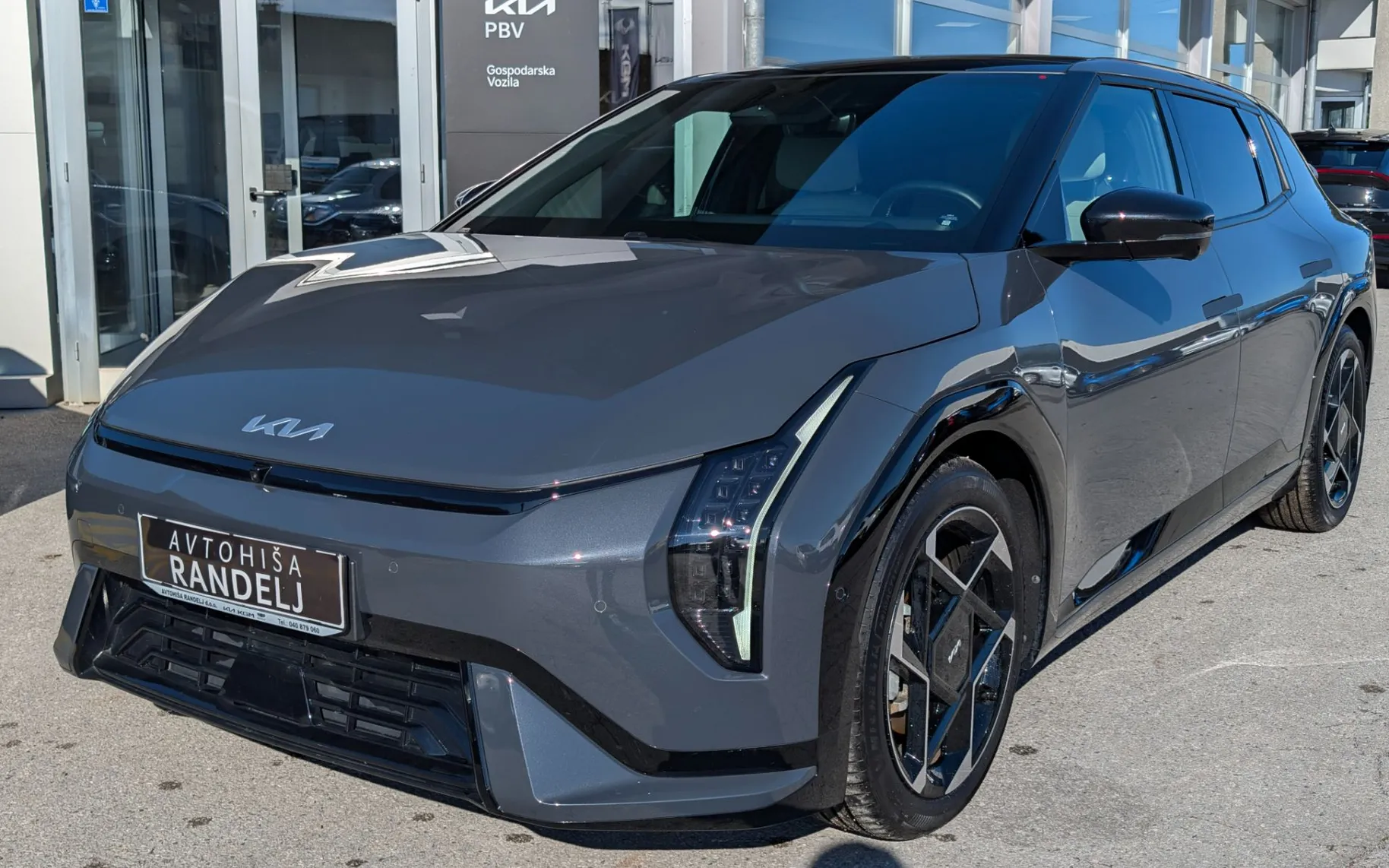 Zunanja slika - KIA EV4 - 81.4 kWh GT-Line. KIA CONNECT - 1