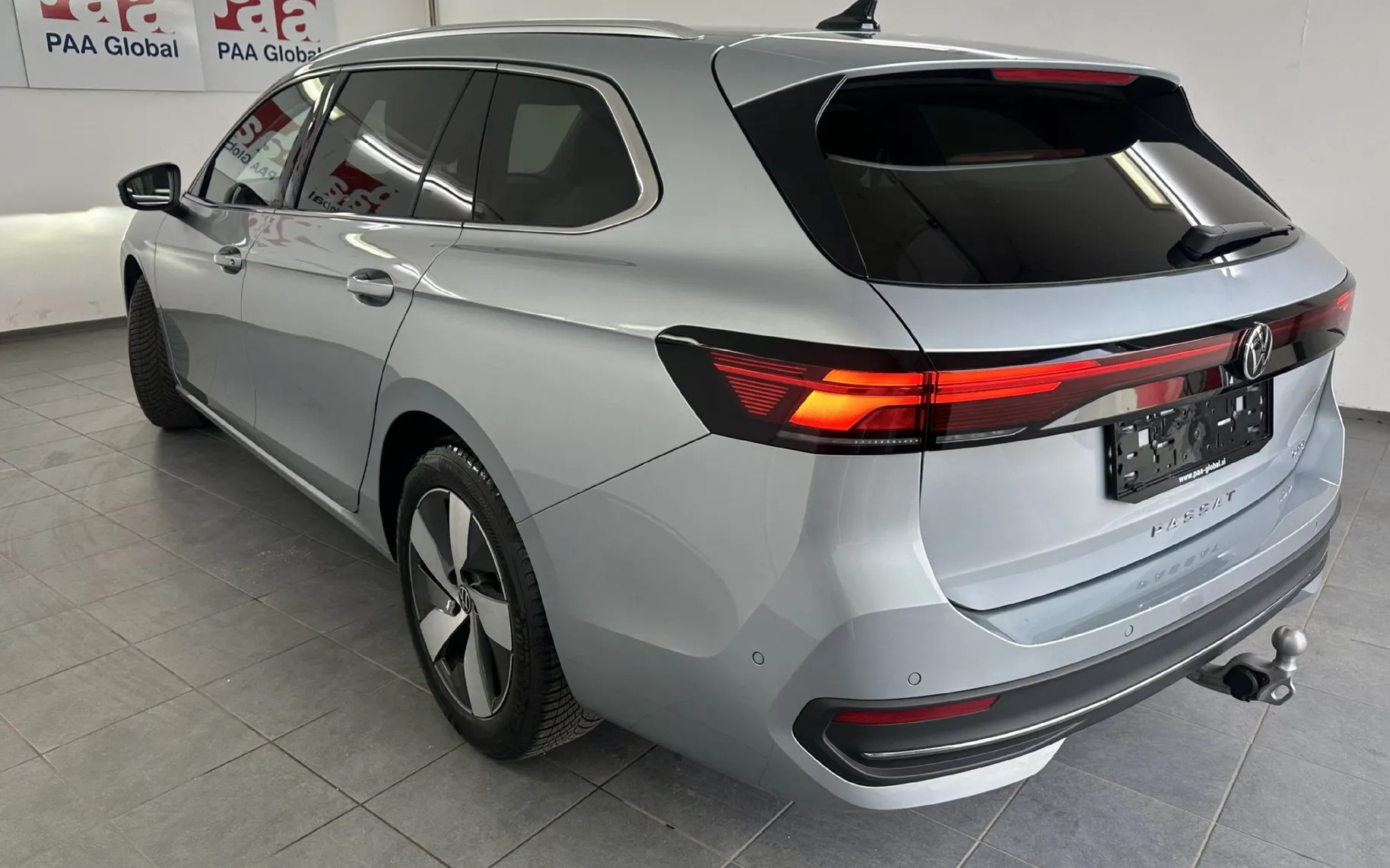 Zunanja slika - VW Passat - Variant 1.5 eTSI BMT Elegance DSG..NEMŠKI.KLJUKA.KAMERA - 17