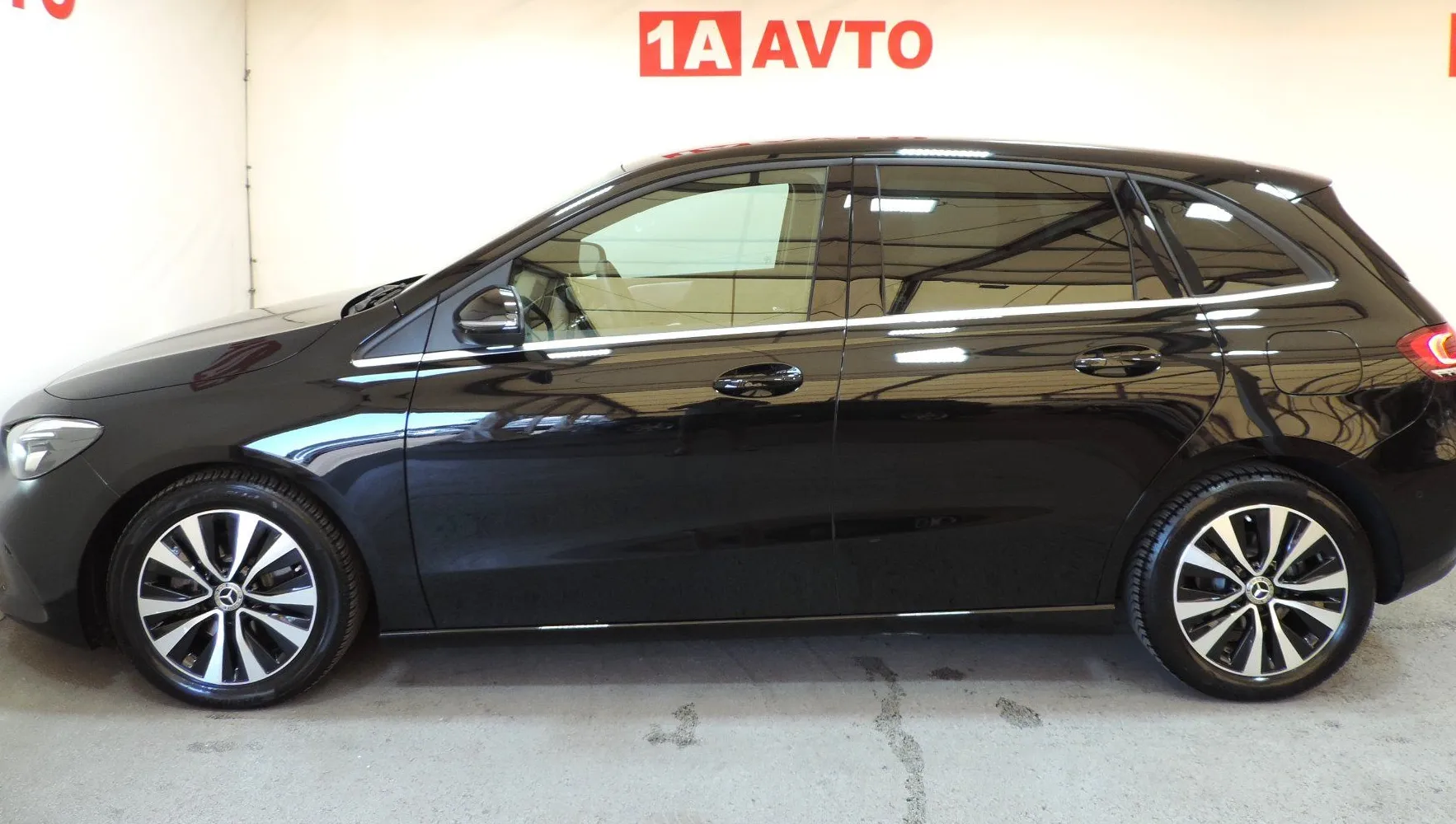 Zunanja slika - Mercedes-Benz B-Razred - B 180 d Avt. LED-KAMEERA-MRTVI KOT - 8