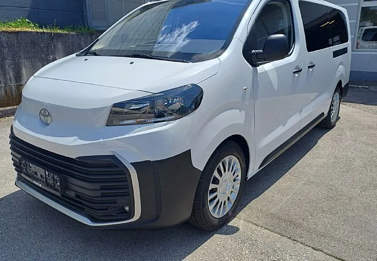 Zunanja slika - Toyota Proace - Verso Long 2.2 D-4D Shuttle Avt. - 1
