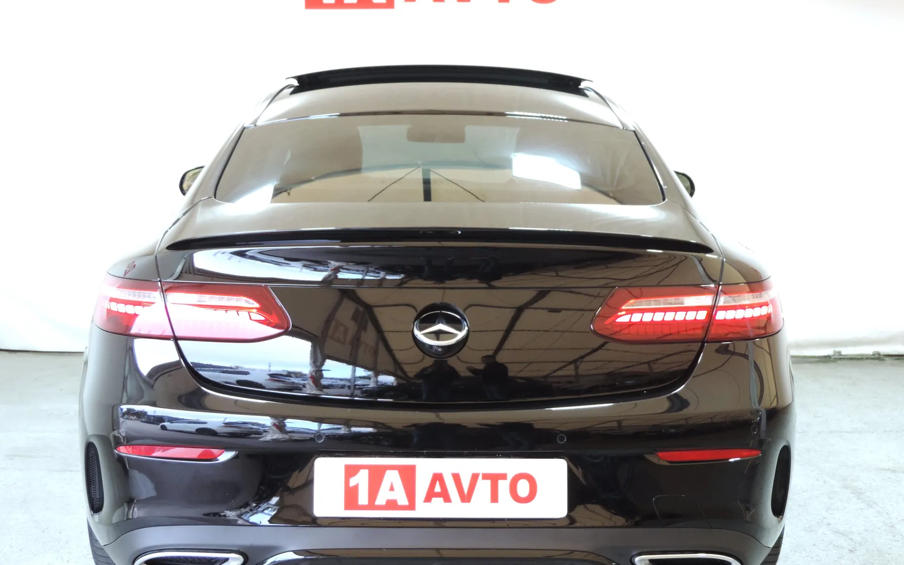 Zunanja slika - Mercedes-Benz E-Razred - 300d 4-MATIC AUT. - 41
