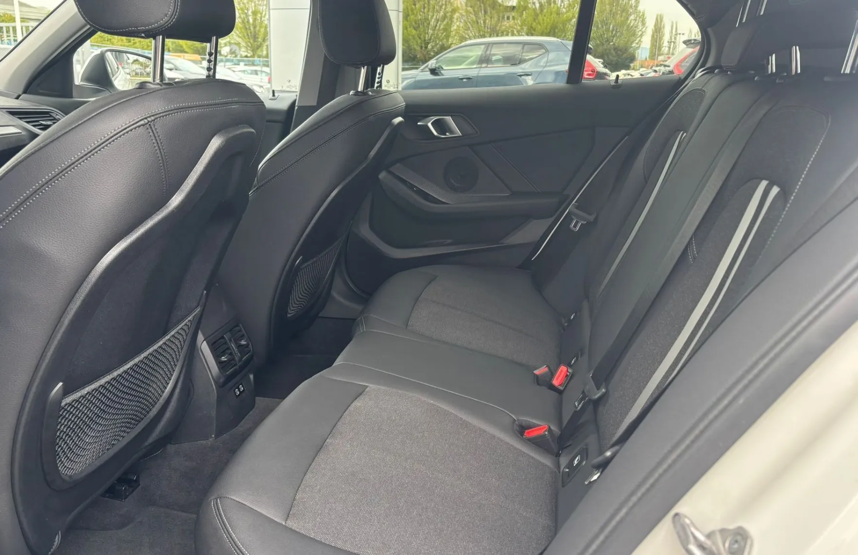 Zunanja slika - BMW Serija 1 - : 118d aut. Sport SLO-1.LAST.-LED - 8