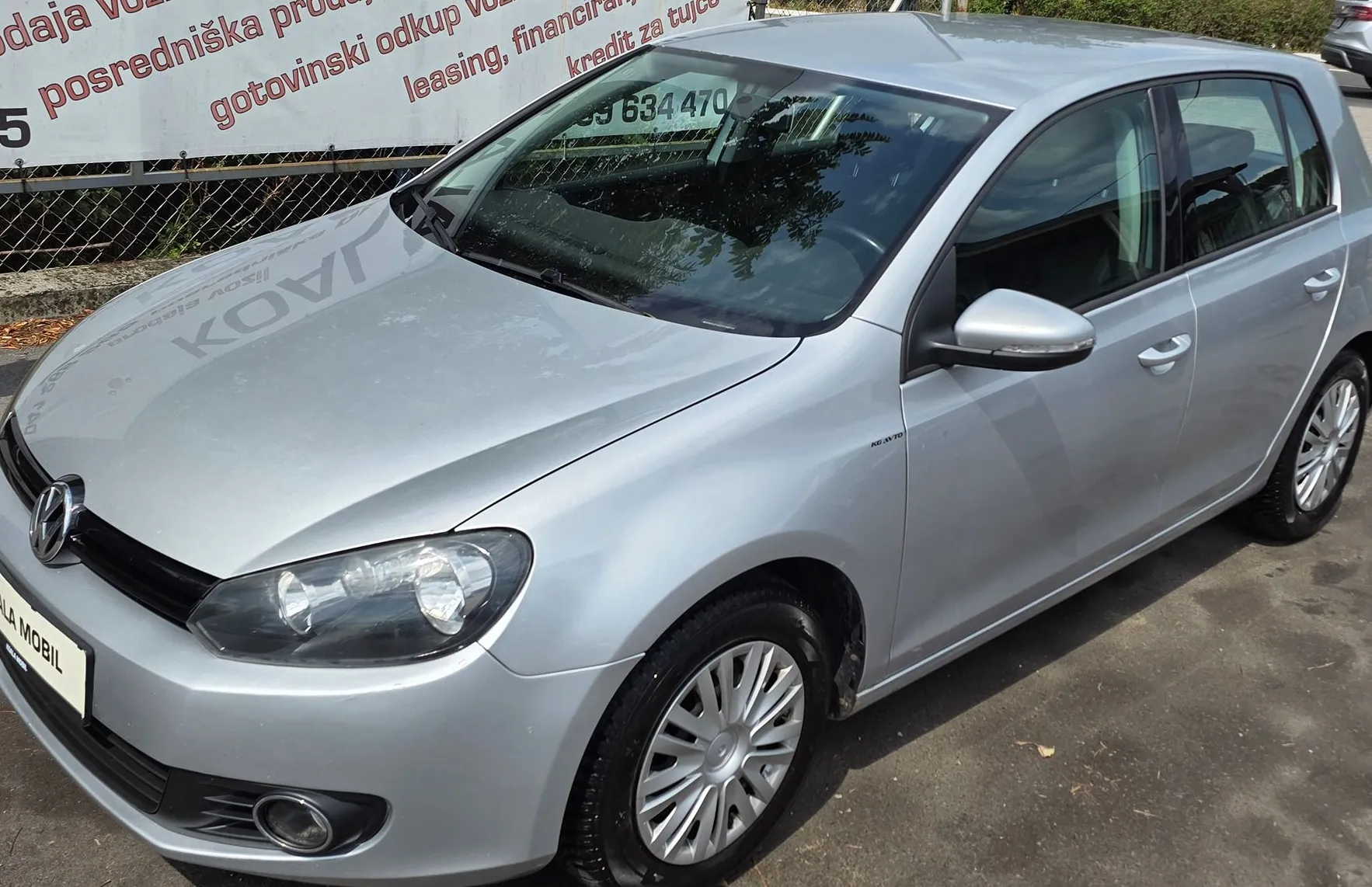 Zunanja slika - Volkswagen Golf - COMFORTLINE 1.6 TDI KLIMA-PDC-2.LASTNIK-SLOVENSKI - 8