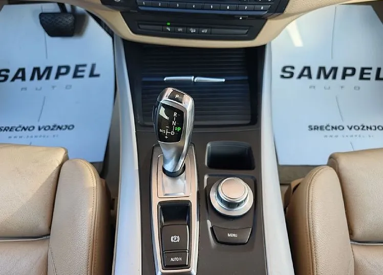 Zunanja slika - BMW X5 - serija : 3.0d - SLO - PANORAMA - KLJUKA - 139€ MESEČNO - 15