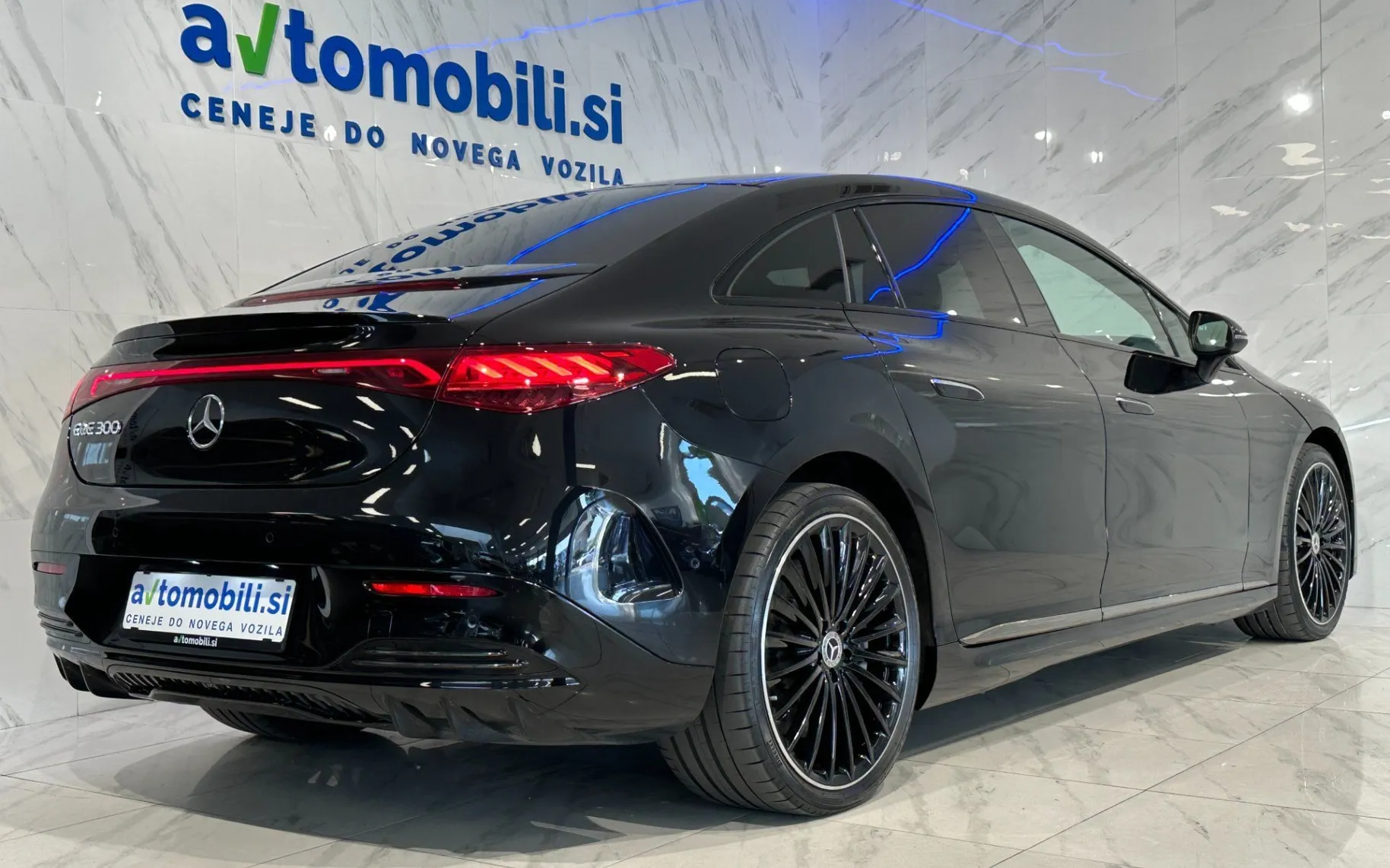 Zunanja slika - Mercedes-Benz EQE - 300|AMG Line|DigitalL|Kamera|ACC|Kljuka|Memory|... - 4