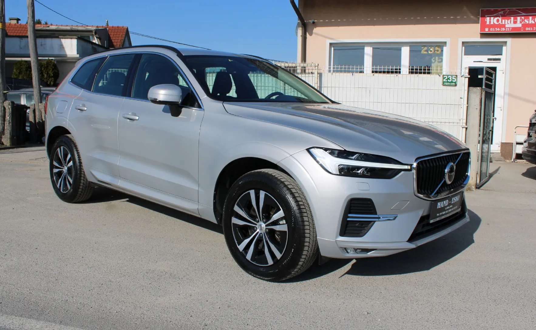 Zunanja slika - Volvo XC60 - B4D AUT Momentum -VIRTUAL-LED-KAMERA-NAVI-MEMORY - 8