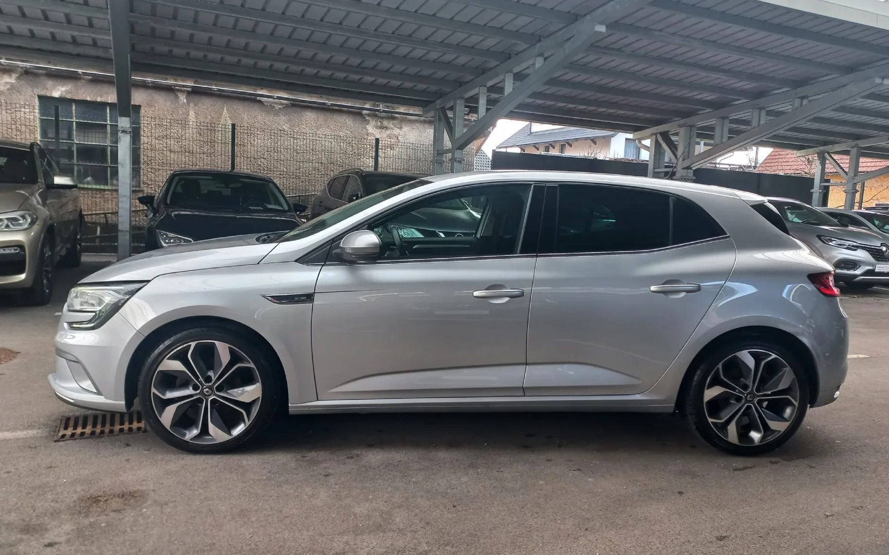 Zunanja slika - Renault Mégane - Megane Blue dCi 115 GT Line - 2