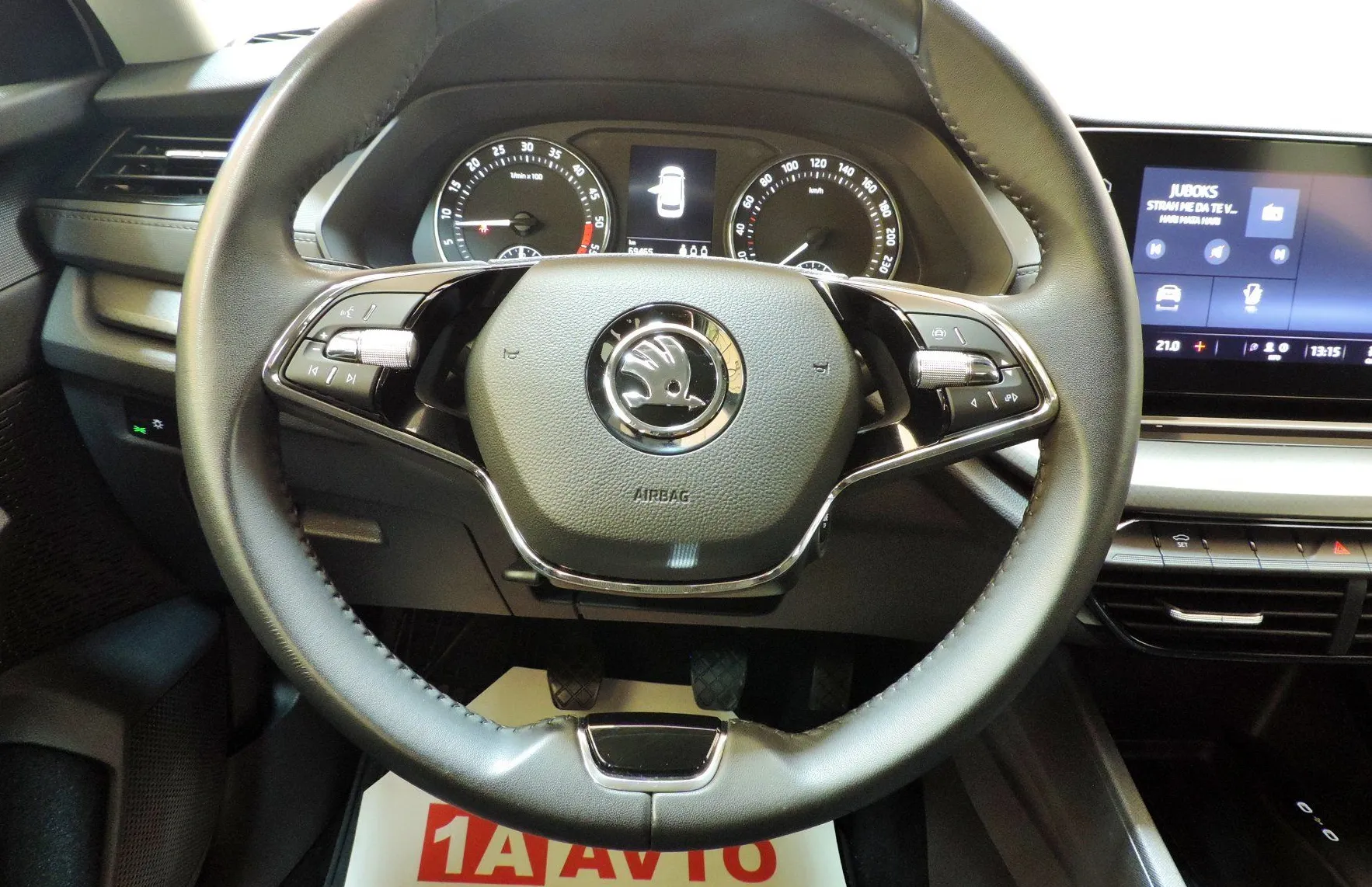 Zunanja slika - Škoda Octavia - Combi 2.0 TDI Ambition AVT. KLIMA-KAMERA-KOT NOVA - 14