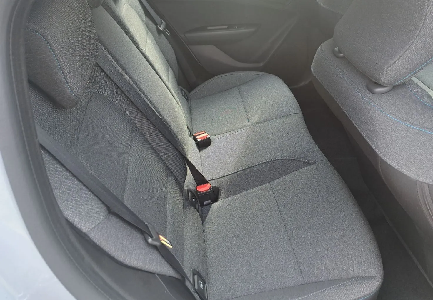 Zunanja slika - Renault Clio - evolution TCE 115 +bon za zimske gume - 6