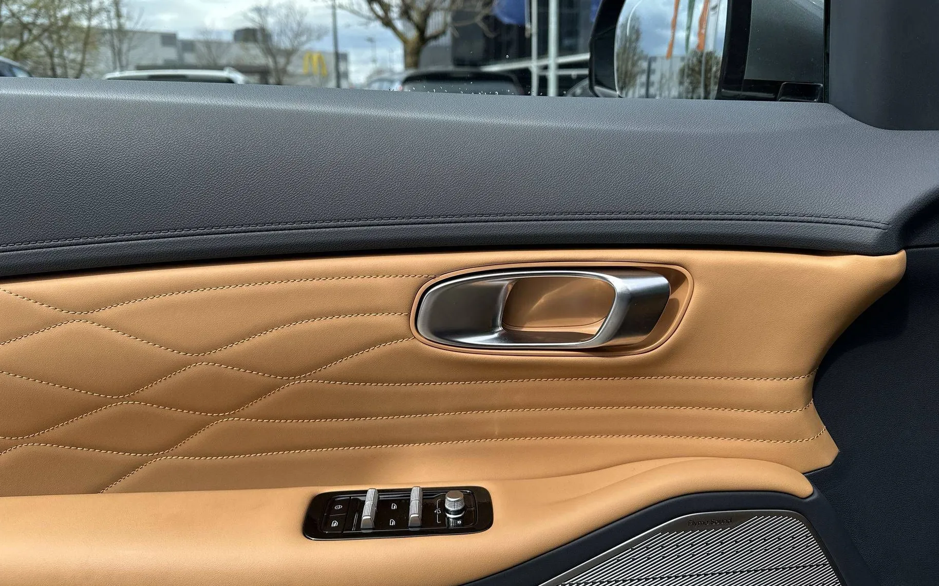 Zunanja slika - Geely StarRay EM-i - Plug-In Hybrid 1.5 Max Avt. - 11