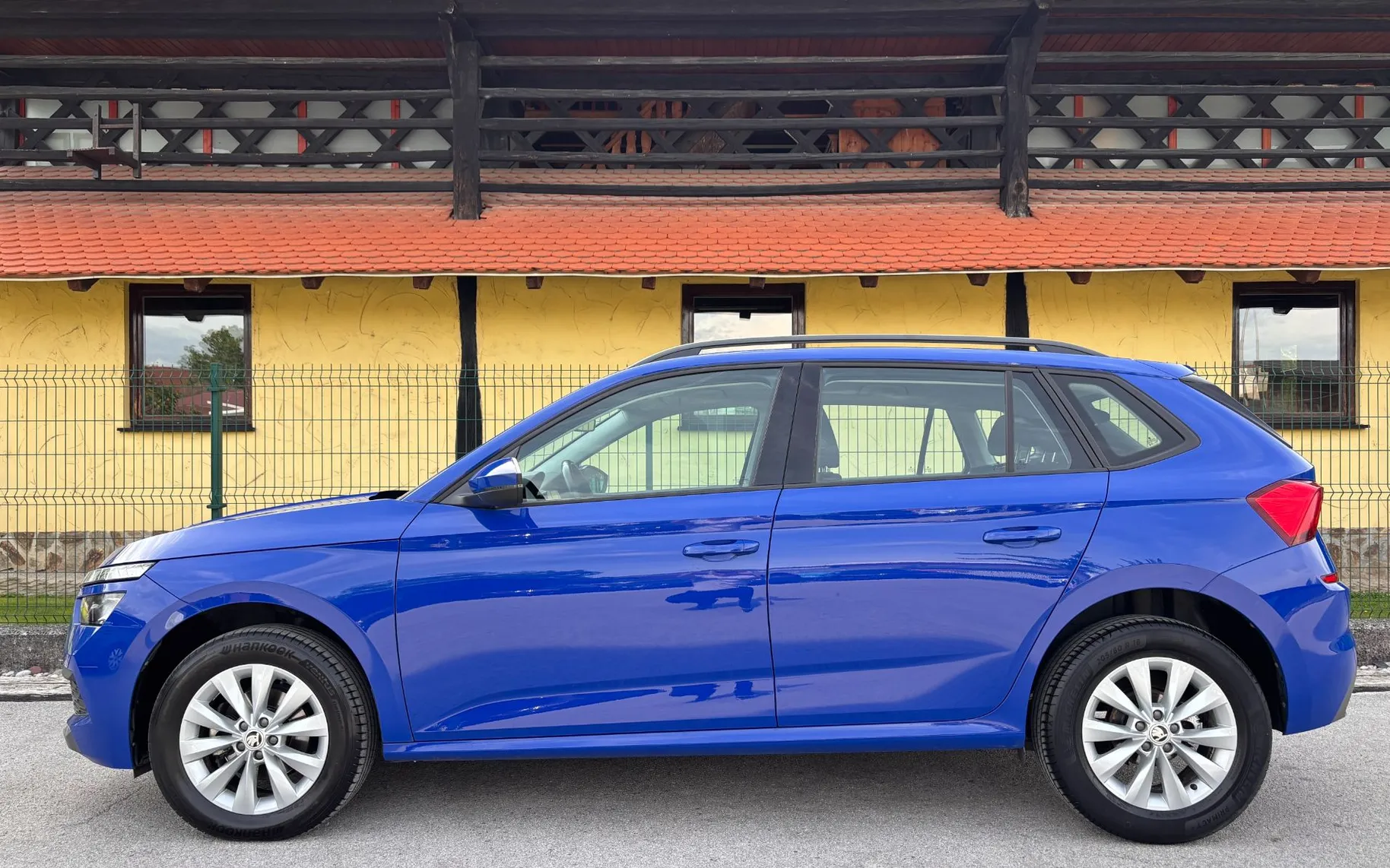 Zunanja slika - Škoda Kamiq - 1.6 TDI AUT. - 7
