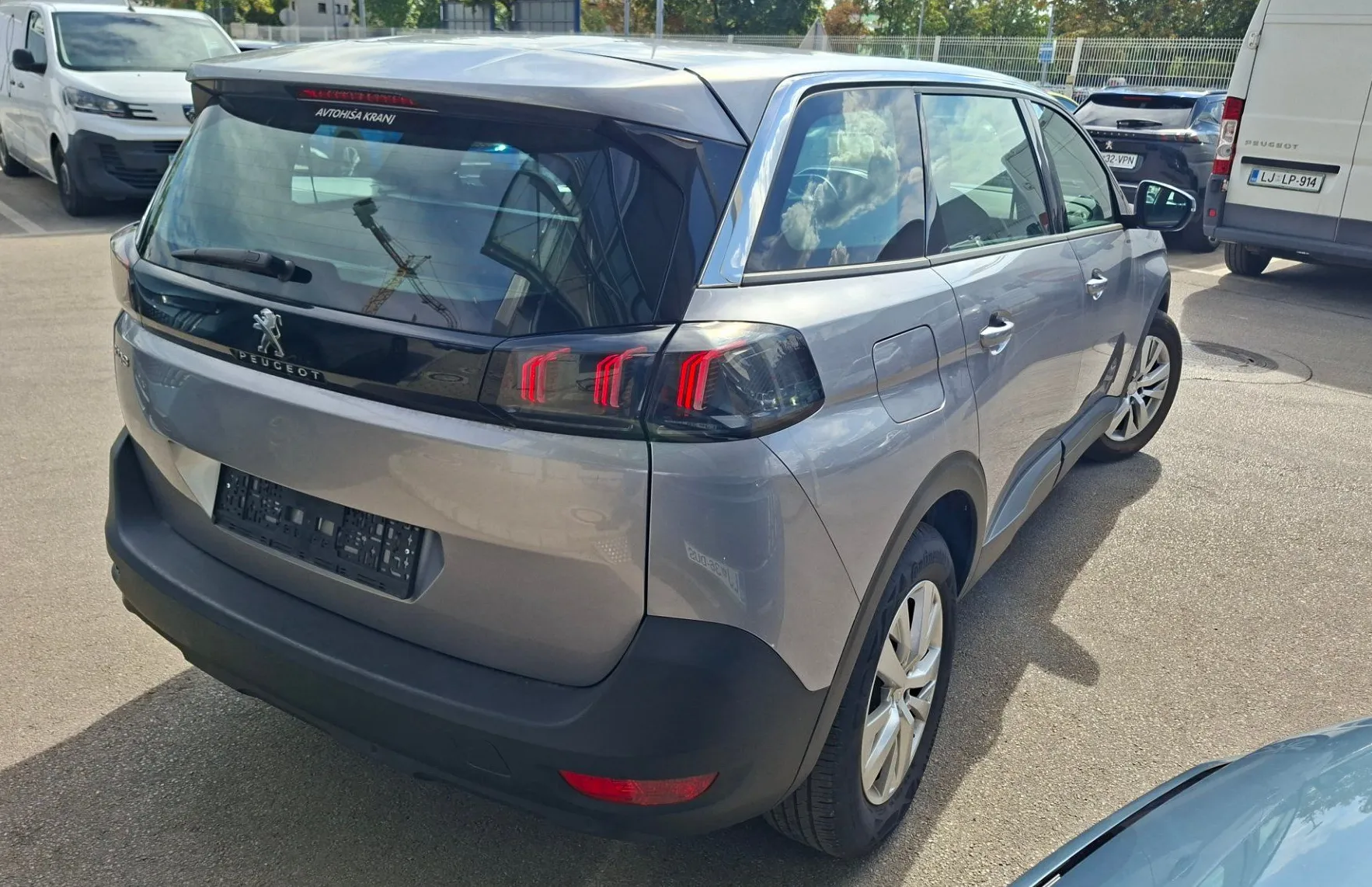 Zunanja slika - Peugeot 5008 - 1.5 BlueHDI 130 S S Active Pack Avt. - 4