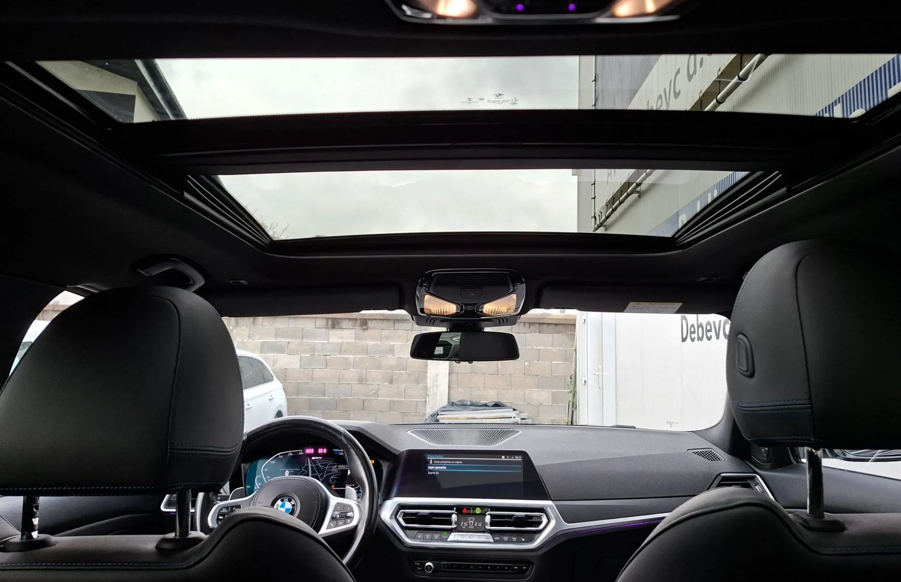 Zunanja slika - BMW Serija 3 - Touring: 330e xDrive Touring M Sport Avt. - 13