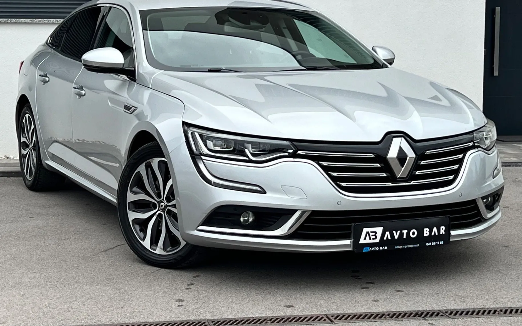 Zunanja slika - Renault Talisman - 1.6 dCi+LED+HEAD UP+ACC+18COL+KEYLESS GO... - 3