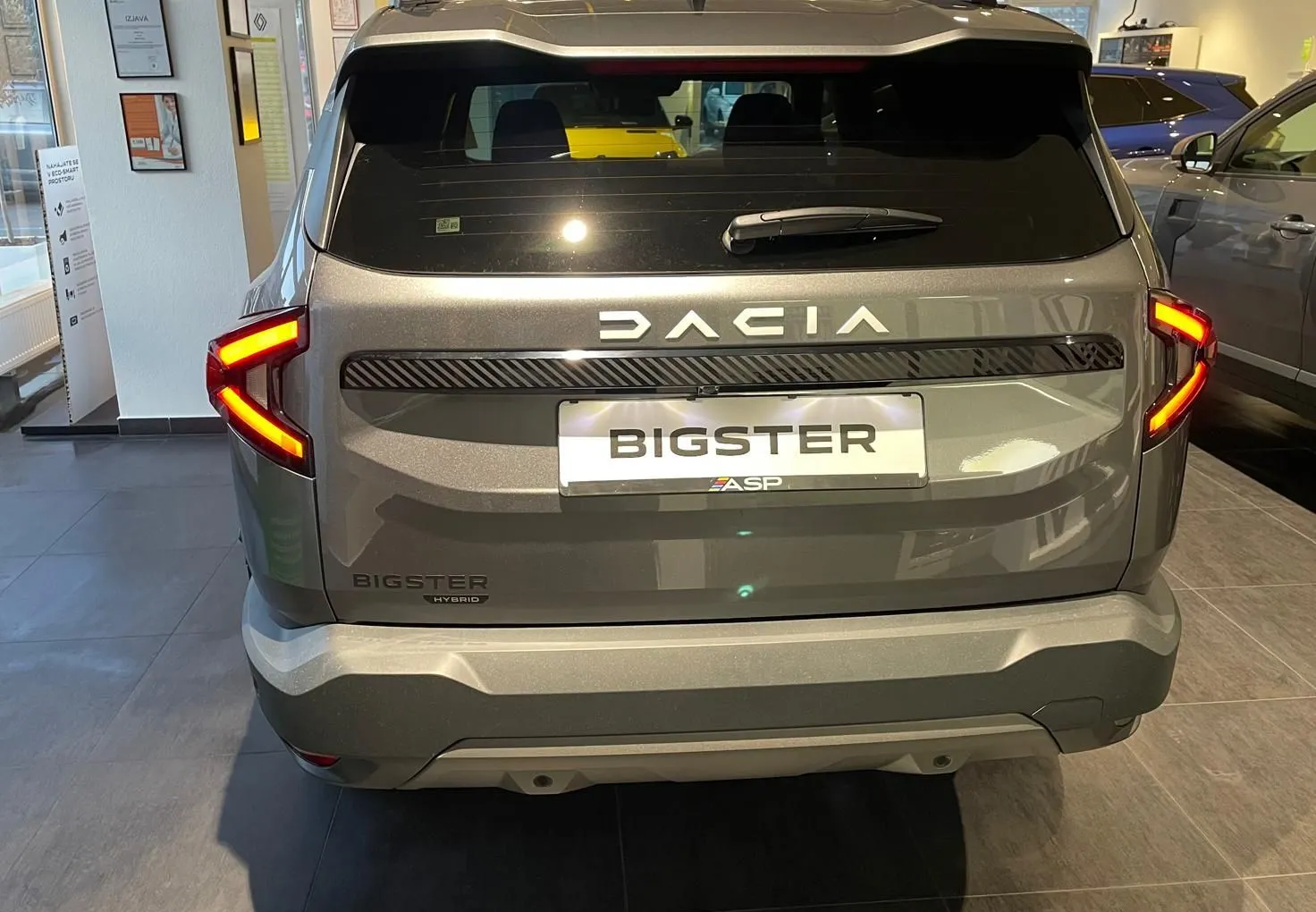 Zunanja slika - Dacia Bigster - Hybrid 155 Journey - 4