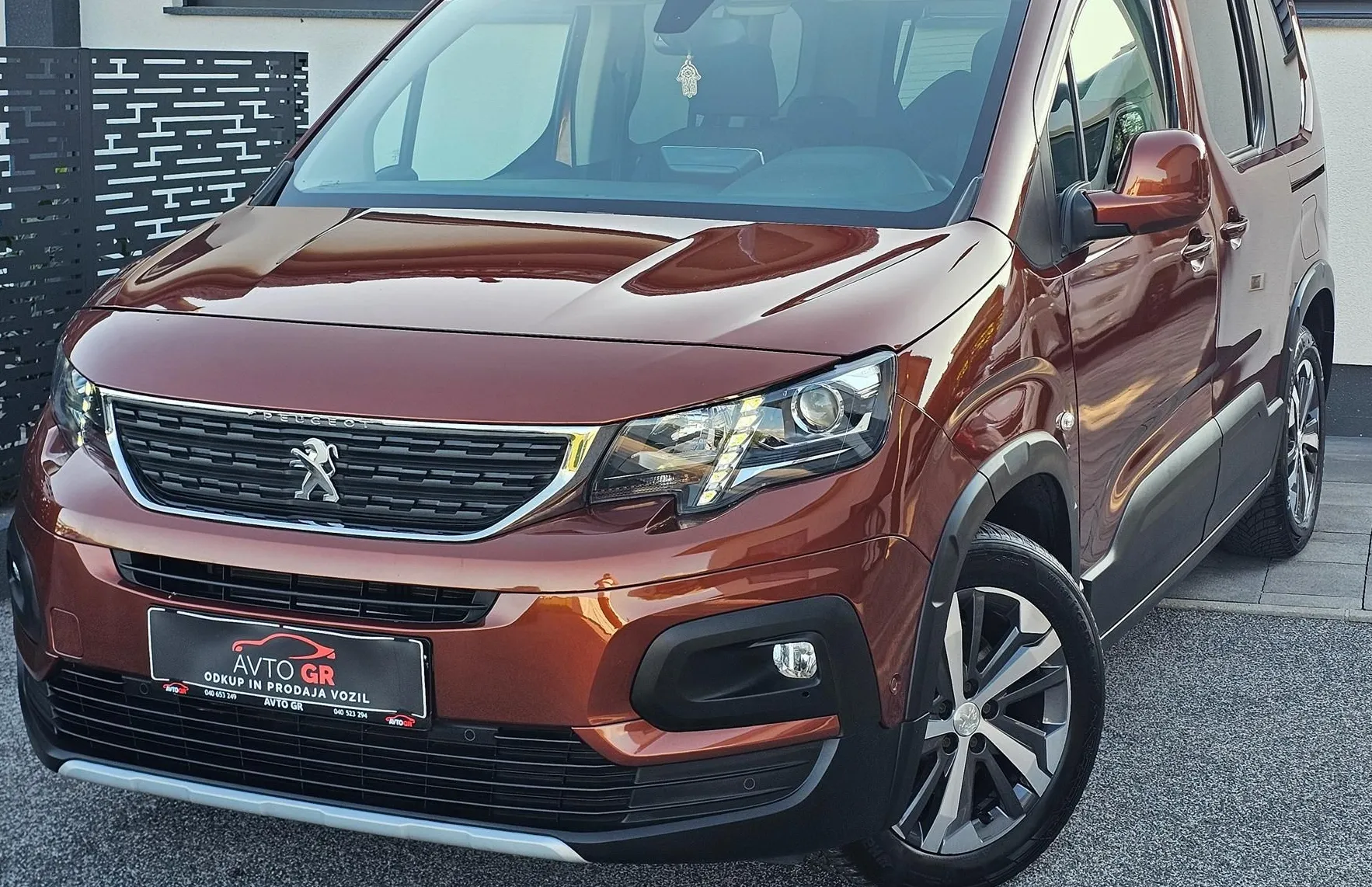 Zunanja slika - Peugeot Rifter - 1.5 HDI 130-AUT.-GT LINE-NAVI-LED-ALU-ODLIČEN- - 5