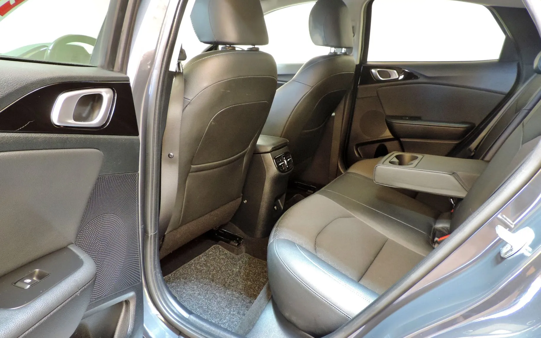 Zunanja slika - KIA XCeed - 1.6 CRDI 136 CV MHEV DCT STYLE VIRTUAL-KAMERA-ACC - 10