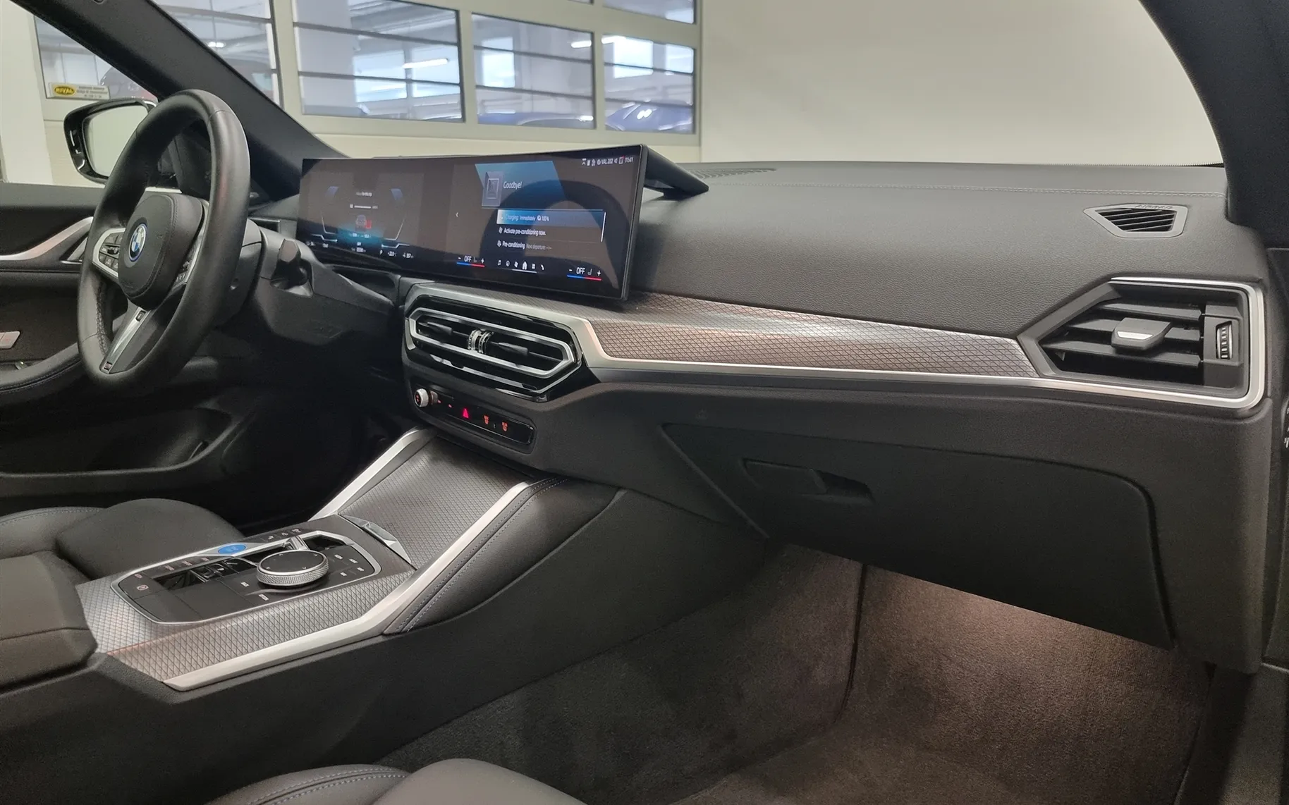 Zunanja slika - BMW i4 - eDrive40 Gran Coupe - 19