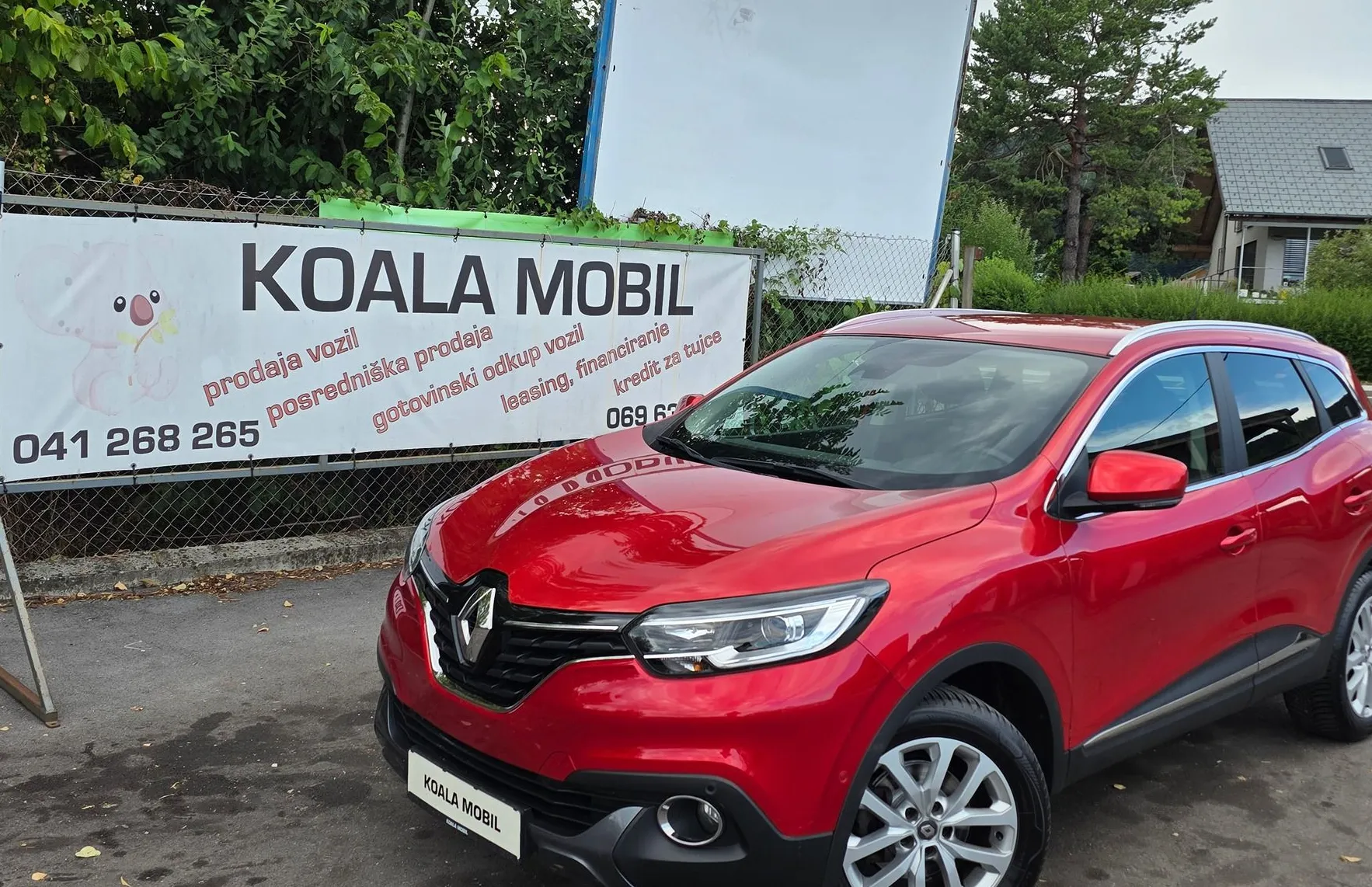 Zunanja slika - Renault Kadjar - dCi 110 BOSE LED-NAVI-KAMERA-NAVI-ALU-VIRUTAL - 20