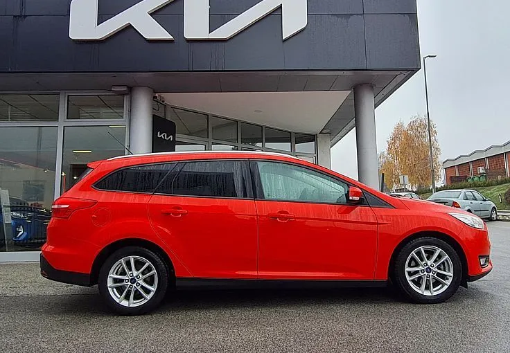 Zunanja slika - Ford Focus - Style 1.0 EcoBoost 125 KM - 4