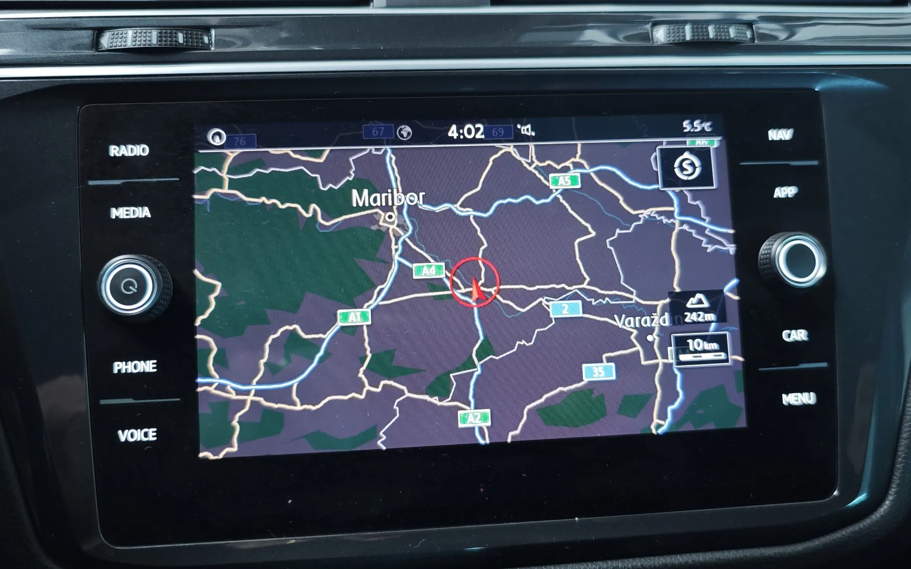 Zunanja slika - VW Tiguan - 2.0 TDI SCR BMT Comfort Edition 110kW DSG NAVI ACC - 12