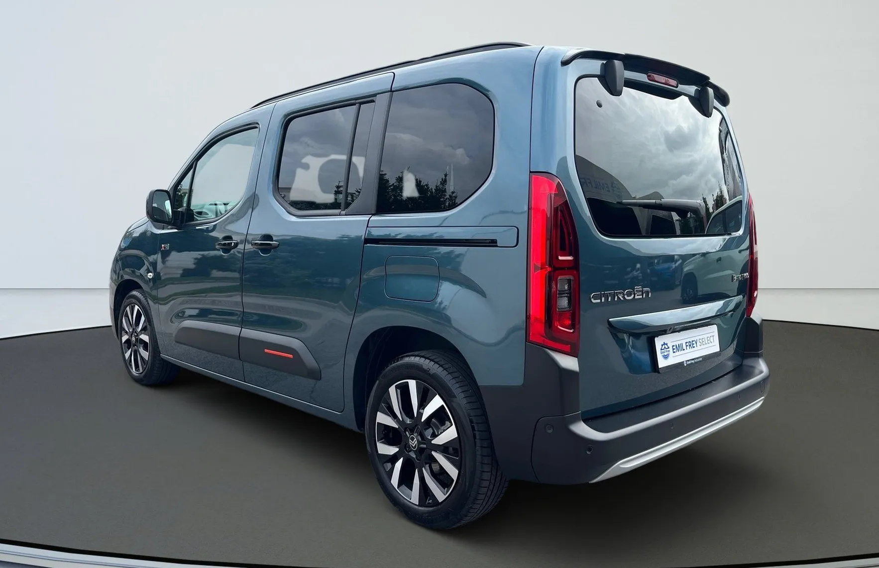 Zunanja slika - Citroën Berlingo - 1.5 BlueHDI 130 S S Max M Avt. - 4