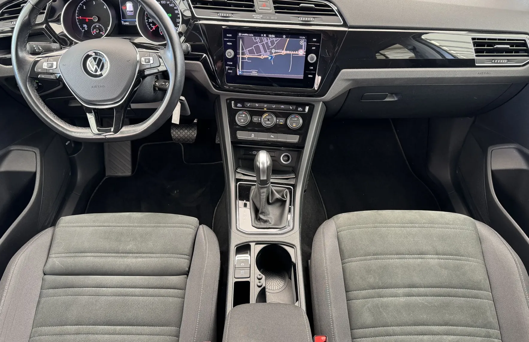 Zunanja slika - Volkswagen Touran - 2.0 TDI Highline DSG - 7