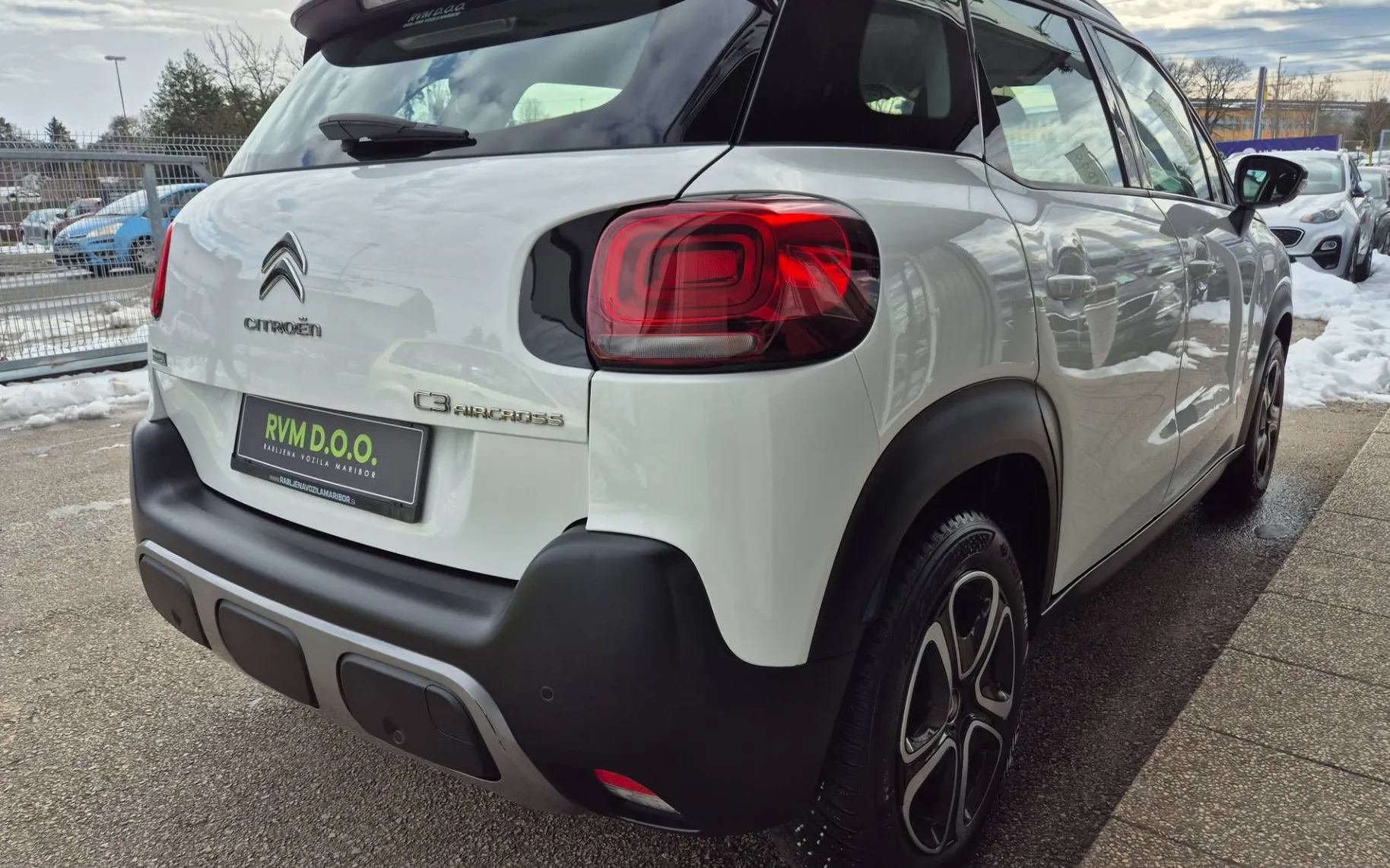 Zunanja slika - Citroën C3 Aircross - FEEL°BLUEHDI°LED°2.LAST°NAVI°PDC°TOUCH°LANE ASSI.. - 5