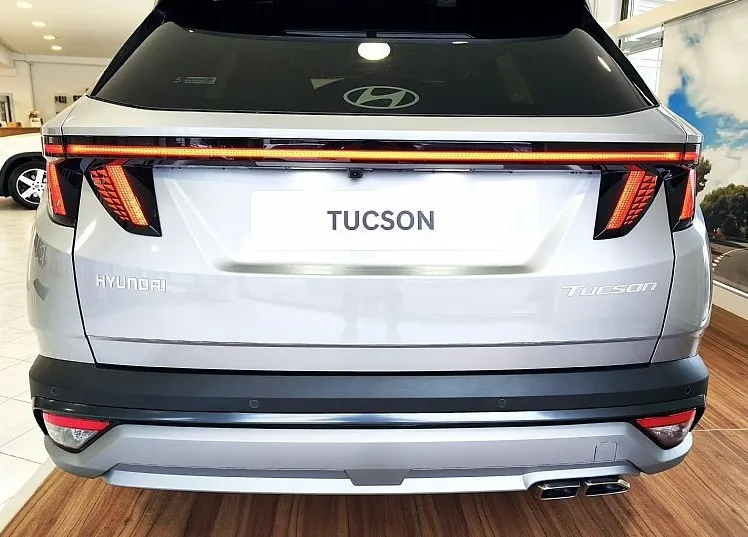 Zunanja slika - Hyundai Tucson - 1.6 T-GDI IMPRESSION-360 KAM-HEAD UP-AKT.TEM-VIDEO - 5