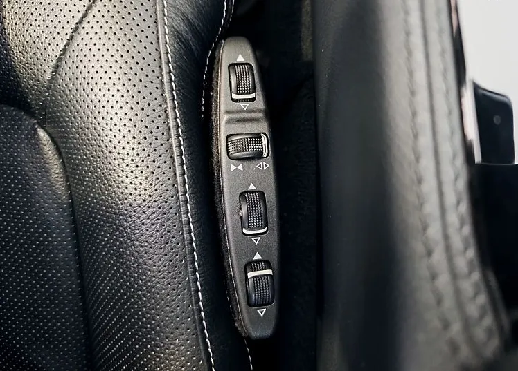 Zunanja slika - Mercedes-Benz CLS-Razred - COUPE 250d AMG AWD 4M  ACC-ZR.VZM-360 KAMERA-VIDEO - 10