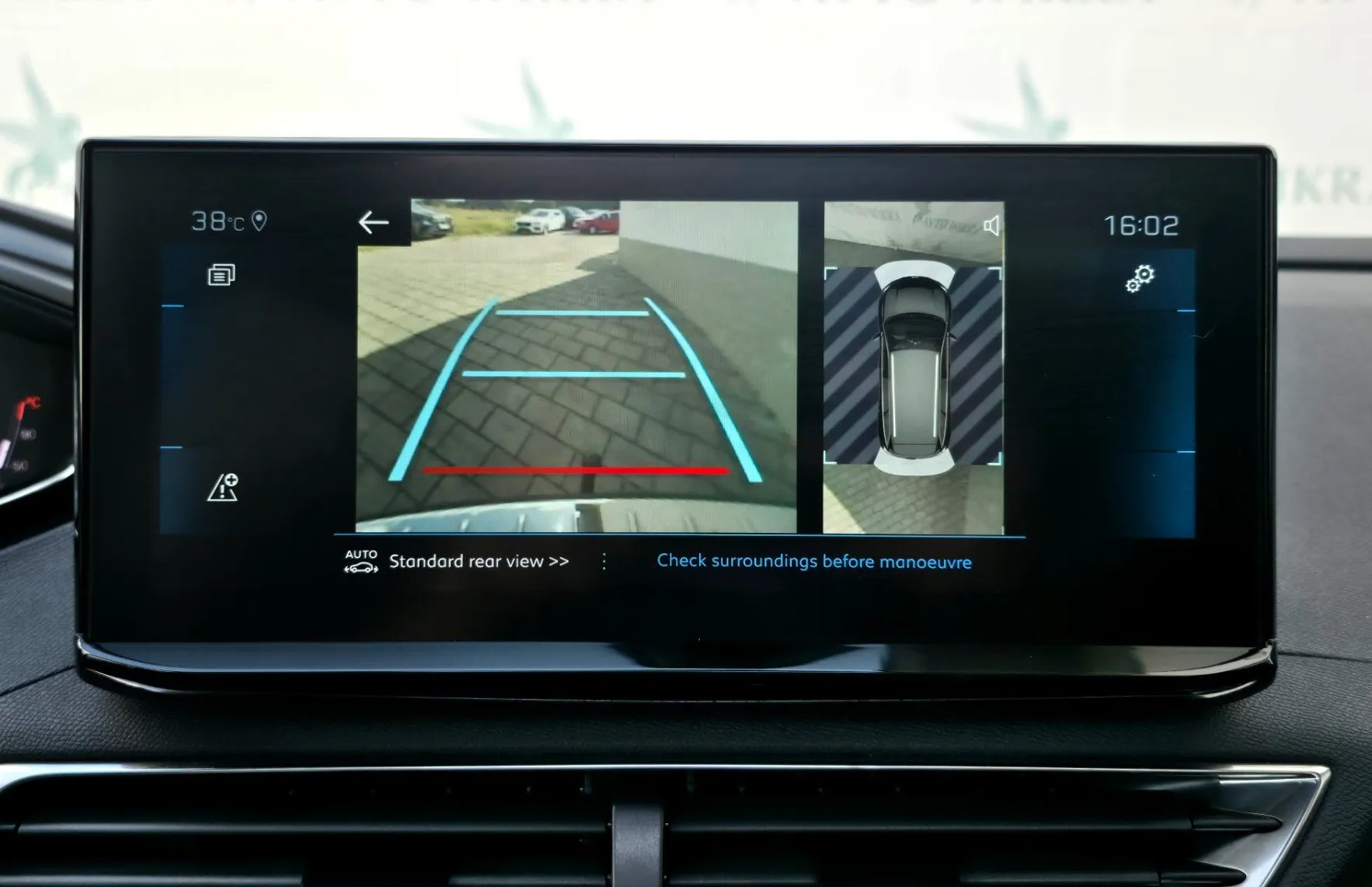 Zunanja slika - Peugeot 5008 - 2.0HDI EAT8 GT PANOR•ACC•AMBIENT•MEMORY•KEYLESS•19 - 18