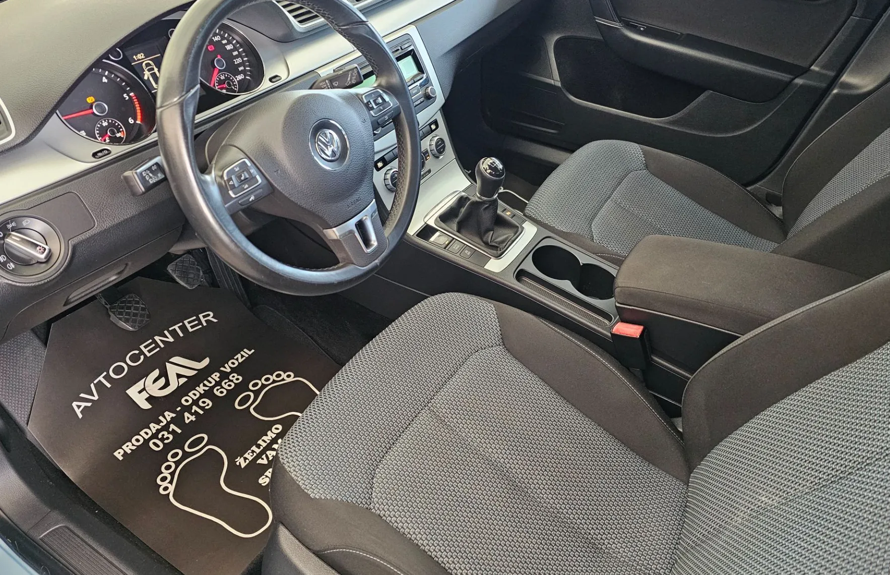 Zunanja slika - VW Passat - Variant 1.6 TDI-ODLIČEN-SERVISNA  KNJIGA-TEMPOMAT... - 8