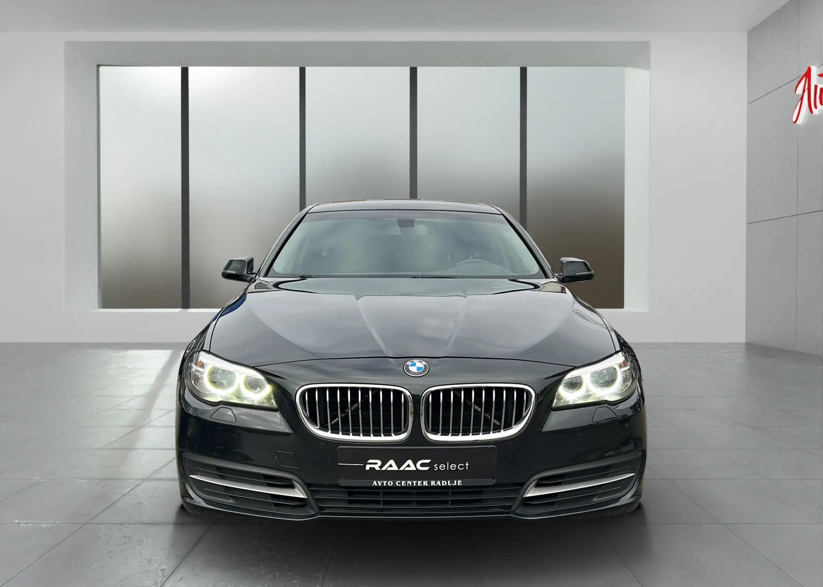 Zunanja slika - BMW serija 5 Touring - Serija 5 520d touring Avt. - 4